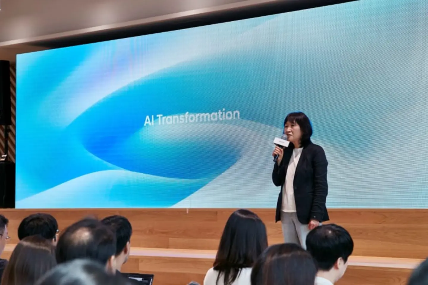Презентация стратегии AI Transformation в Hyundai Motor Group